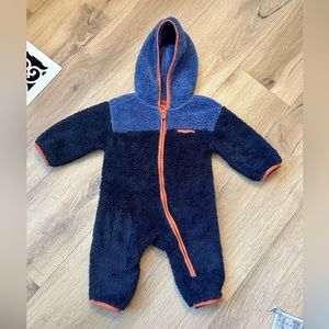 Old Navy 6-12 month warm one piece